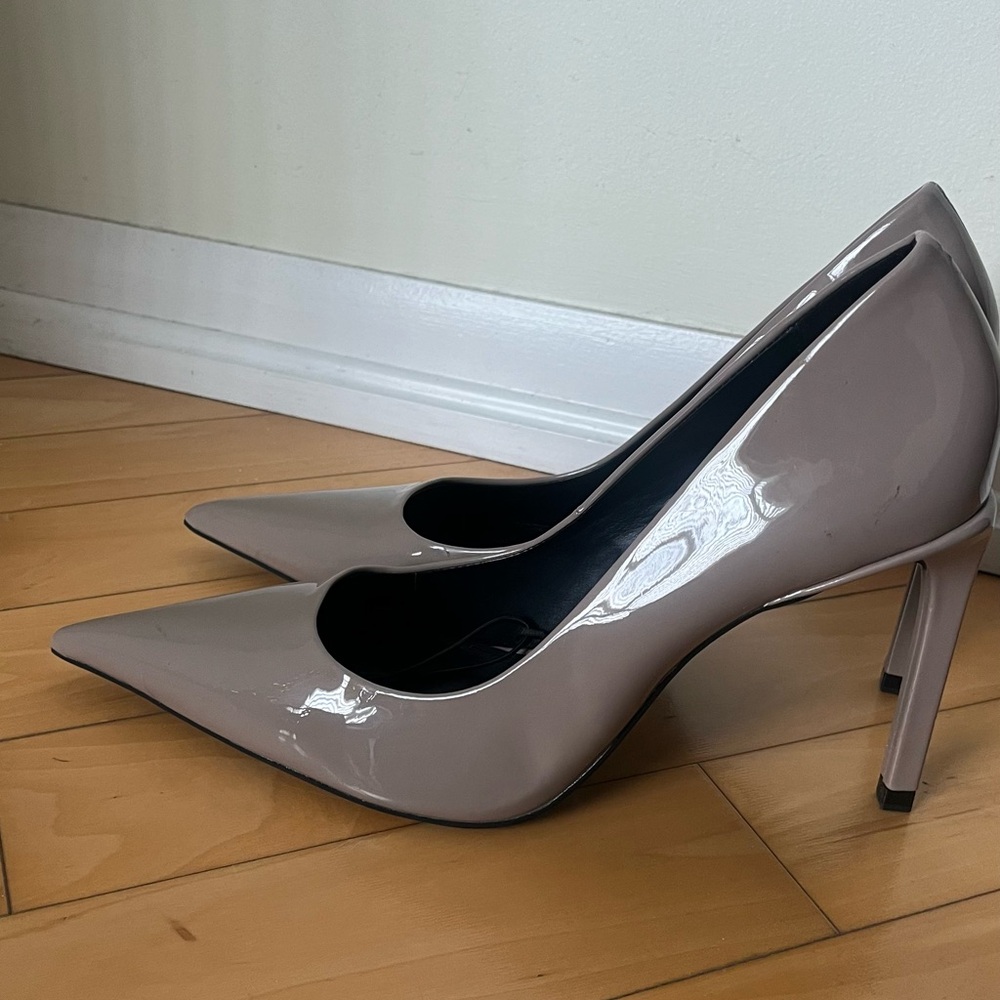 Zara Gray Women's Heels